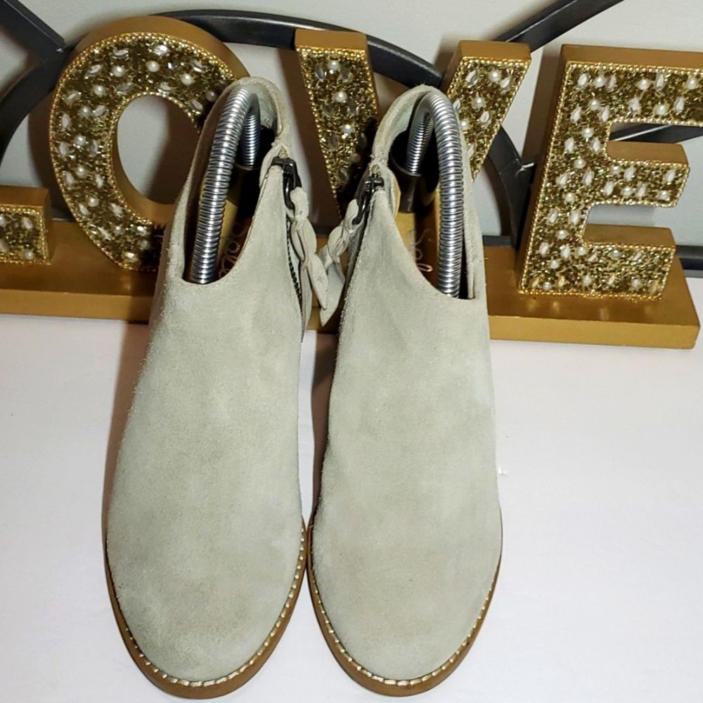 Splendid Women's Cream Suede Heeled Side Zip Ankle Booties Sz 5M Boho Minimalist